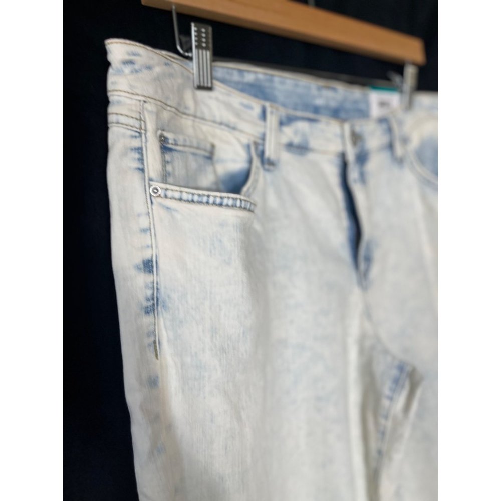 INC Denim Mid Rise Straight - Picture 3 of 12